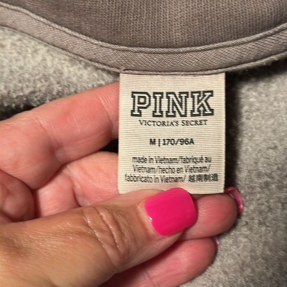 Victoria Secret Pink Oversized 1/4 Zip Cropped Sweatshirt, EUC, Size Medium - Picture 2 of 10